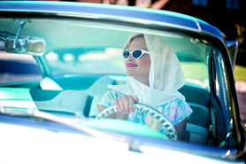 Automobiles & Vehicles